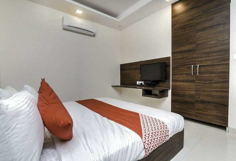 בית מלון כפרי Oyo 24427 Flagship Ilara