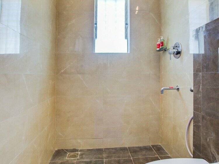 בית מלון כפרי Oyo 24427 Flagship Ilara