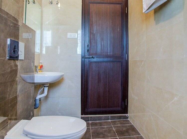 בית מלון כפרי Oyo 24427 Flagship Ilara