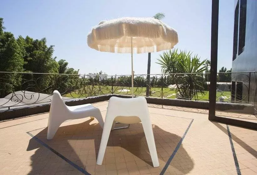 هتل Palais Amaya