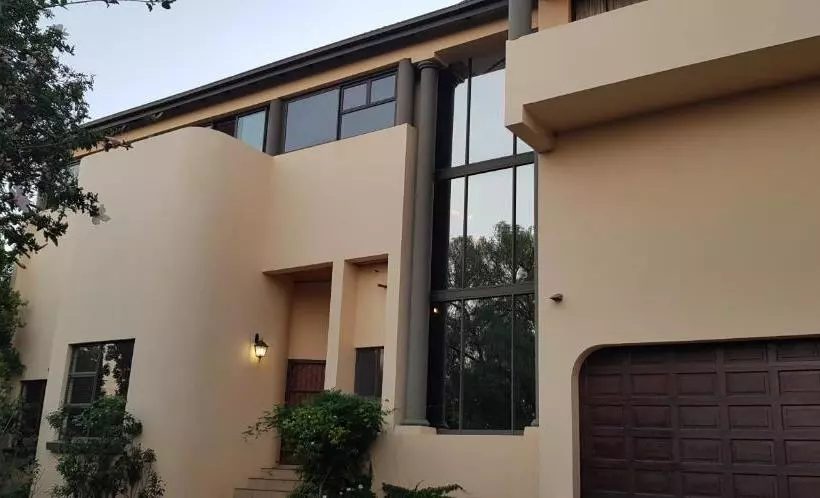 Majatalo Copperstone House