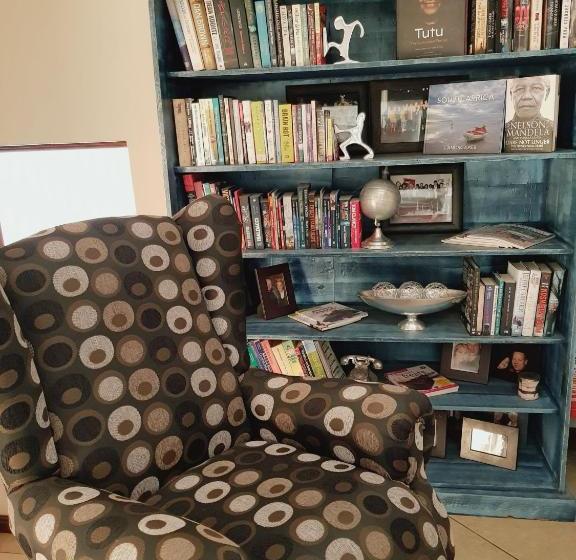 Пансион Copperstone House