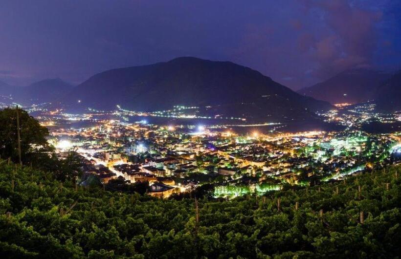 بنسيون La Pergola Panoramasuites