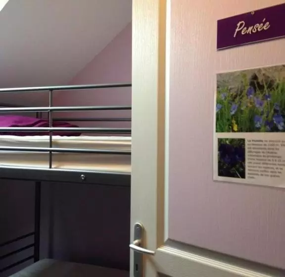 Retkeilymaja Gite Du Forail