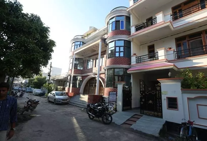 Super Hotel O Tulip Inn
