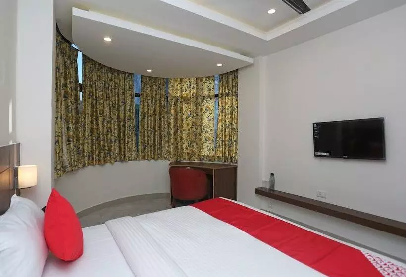 Super Hotel O Tulip Inn