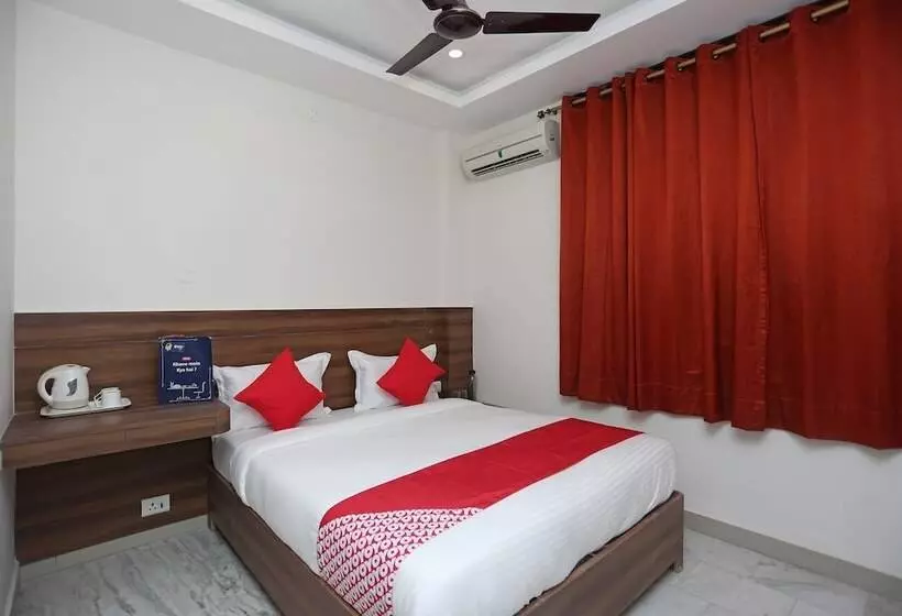 Super Hotel O Tulip Inn