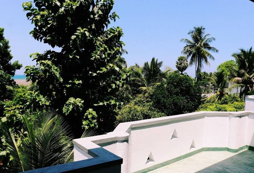 Отель Sea Avenue Eco Garden