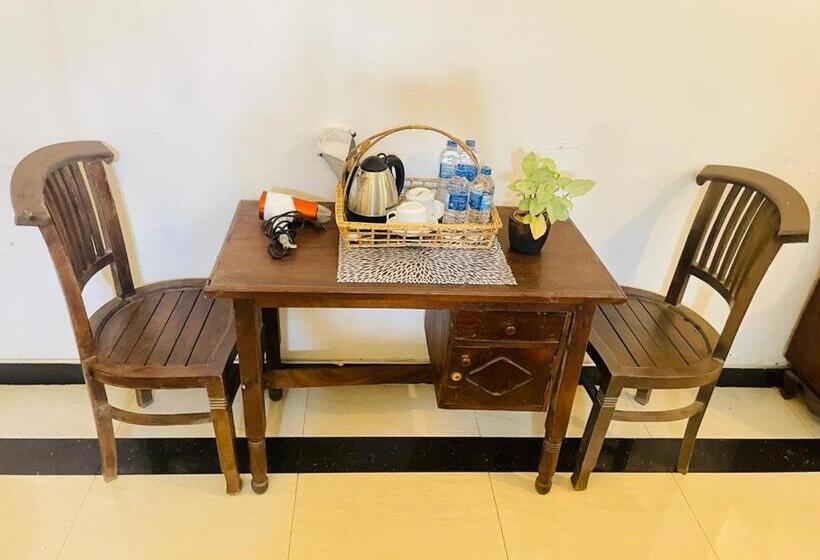 ペンション Winston Sea Front Villa