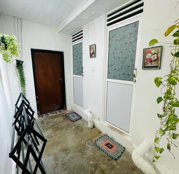 ペンション Winston Sea Front Villa