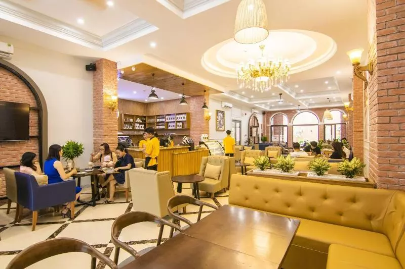 Prague Hotel Vung Tau