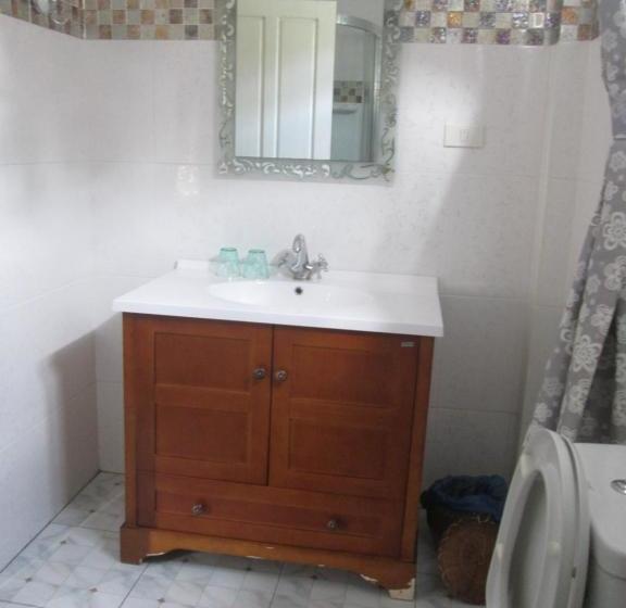 پانسیون Spacious Private Suite