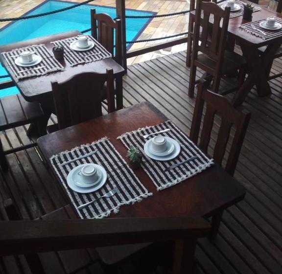 Pousada Reserva Do Tombo Lounge Hostel