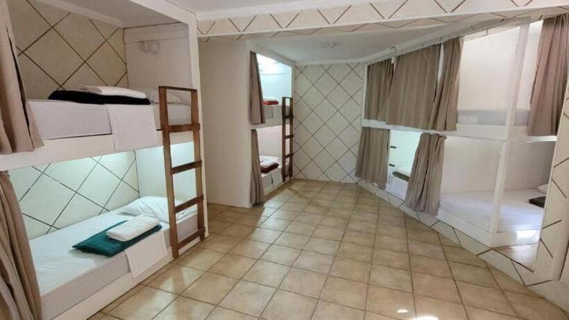 Pousada Reserva Do Tombo Lounge Hostel