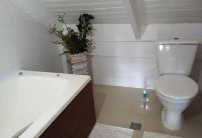 Pousada Reserva Do Tombo Lounge Hostel