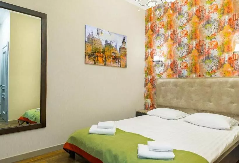 هاستل Mini Hotel Barvy Lvova On Horodotska St