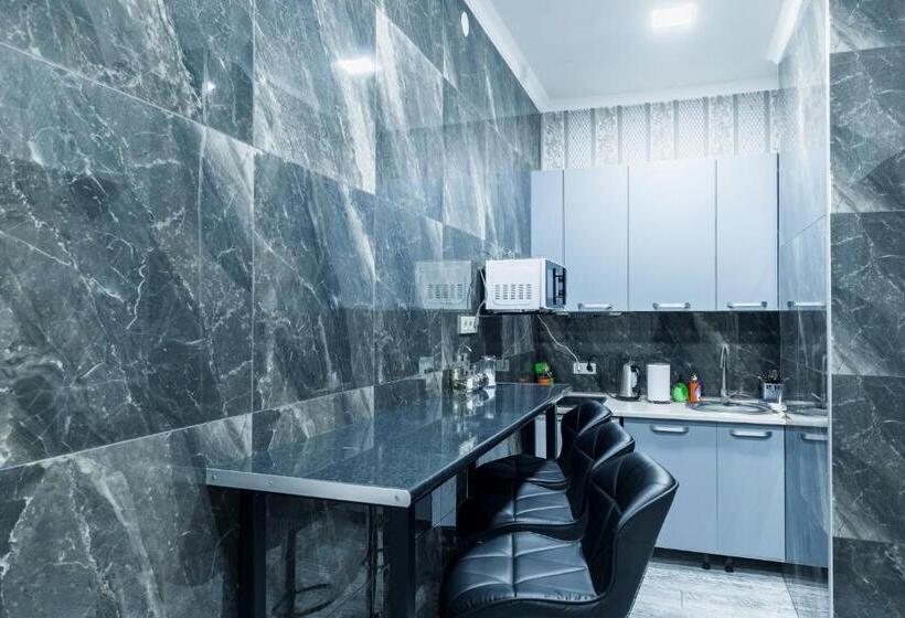 فندق صغير Mini Hotel Barvy Lvova On Horodotska St