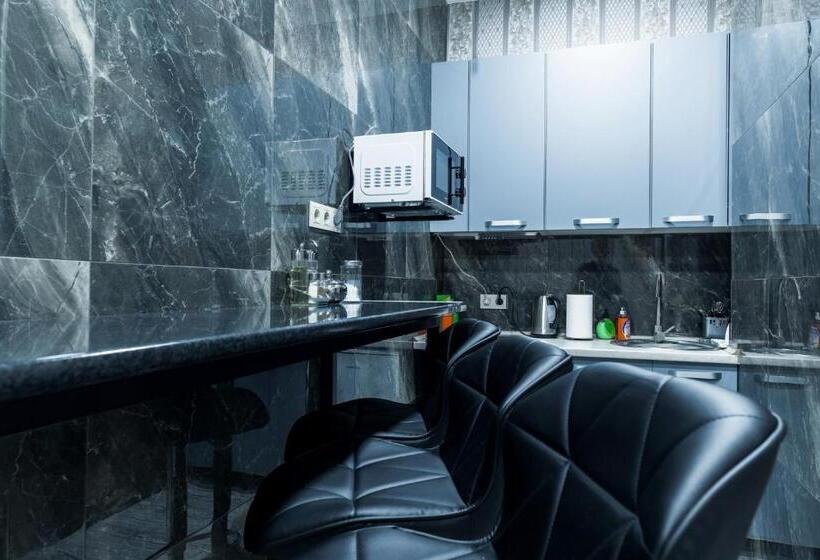 فندق صغير Mini Hotel Barvy Lvova On Horodotska St