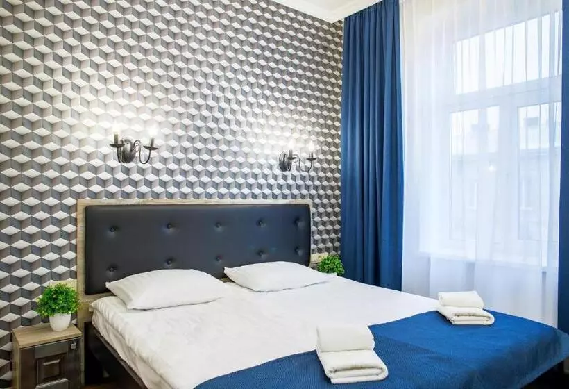 هاستل Mini Hotel Barvy Lvova On Horodotska St