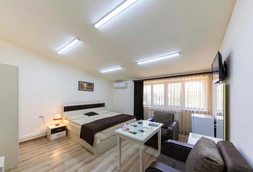 Hostel Tatev Hotel And Tours