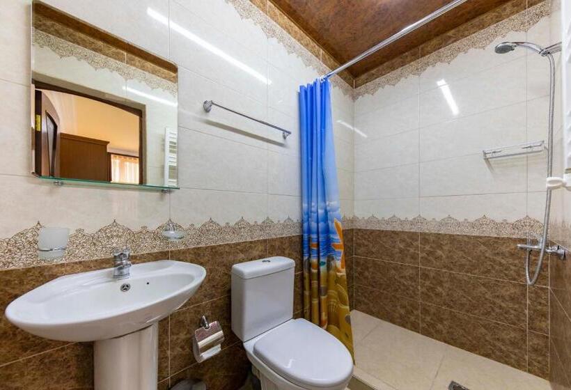 Hostel Tatev Hotel And Tours