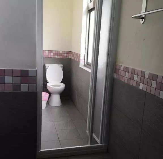 تختخواب و صبحانه 3 Feet Cat