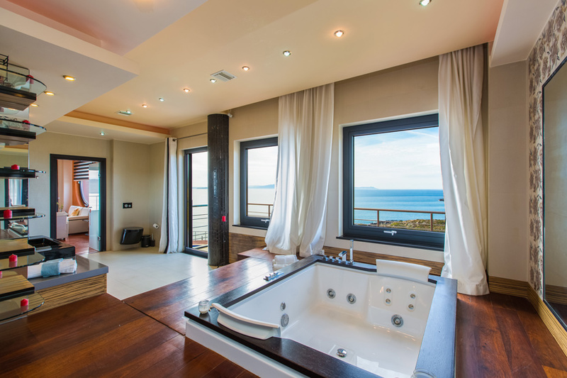 Efzin Villa At Tersanas Near The Beach