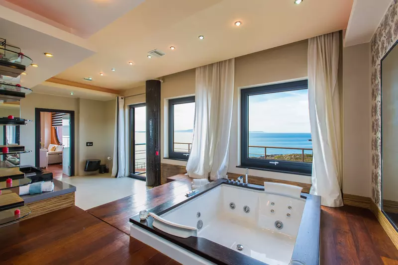 Efzin Villa At Tersanas Near The Beach