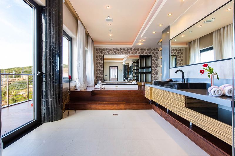 Efzin Villa At Tersanas Near The Beach