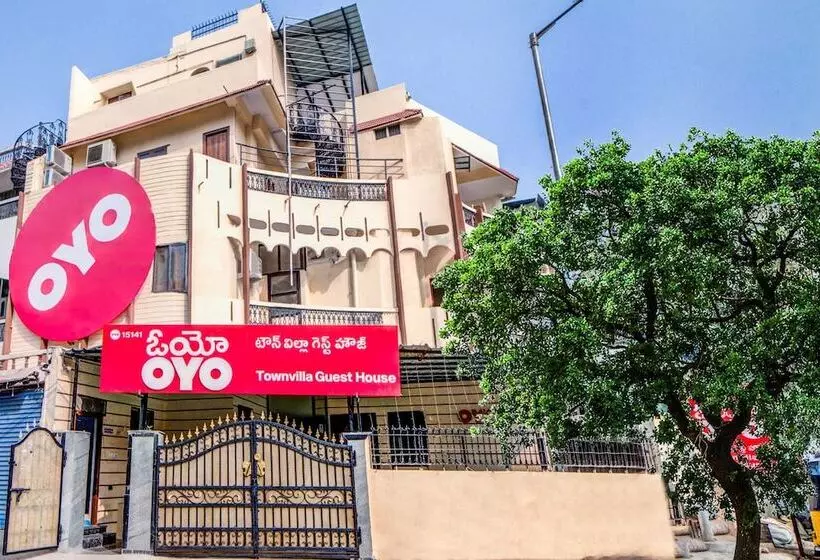 هتل Super Townhouse Townvilla Guesthouse