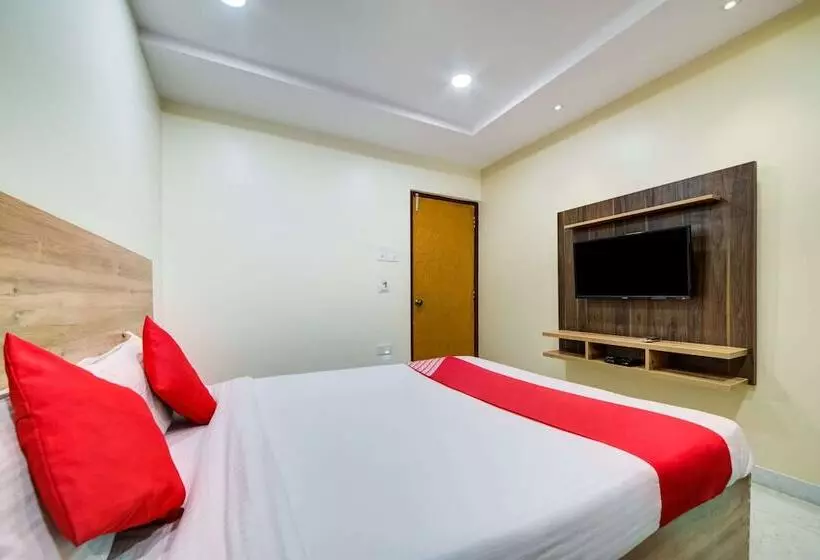 هتل Super Townhouse Townvilla Guesthouse