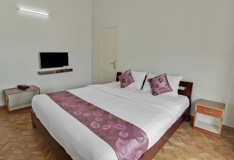 Hotell Oyo 22788 Misty Rock