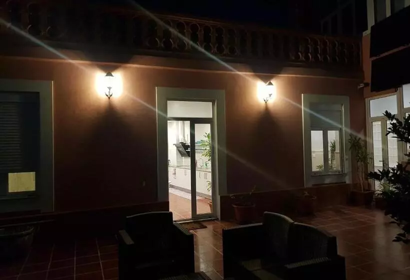 پانسیون Haobo Porto Center