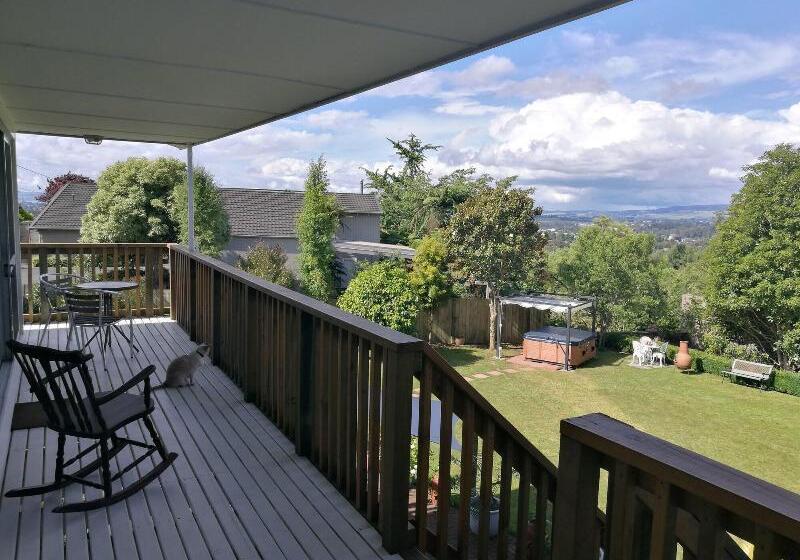 민박 Geyser Lookout Bnb