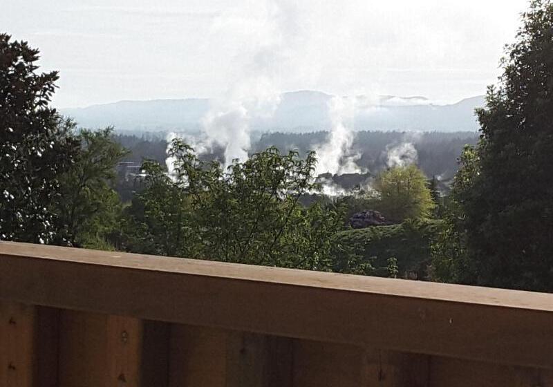 민박 Geyser Lookout Bnb