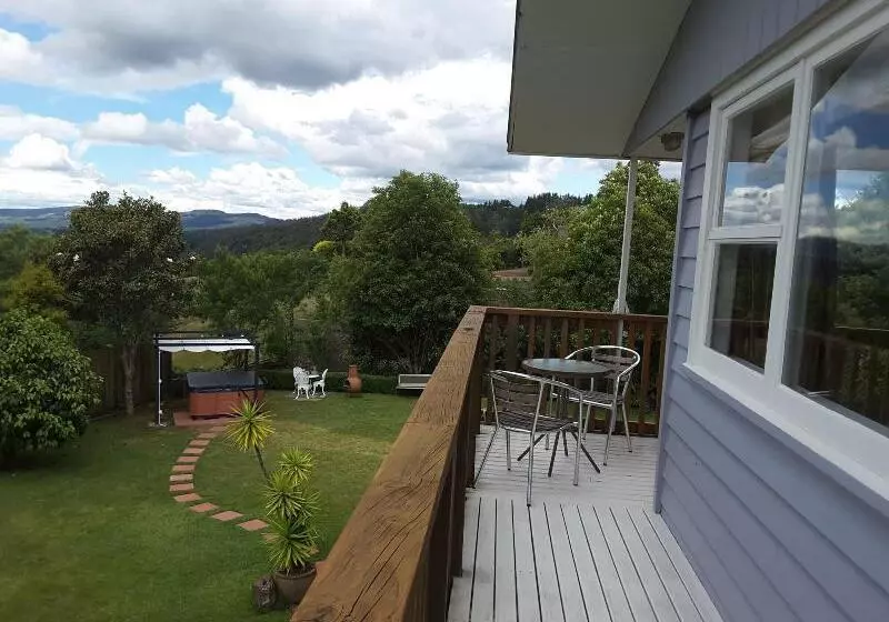 Aamiaismajoitus (B&B) Geyser Lookout Bnb