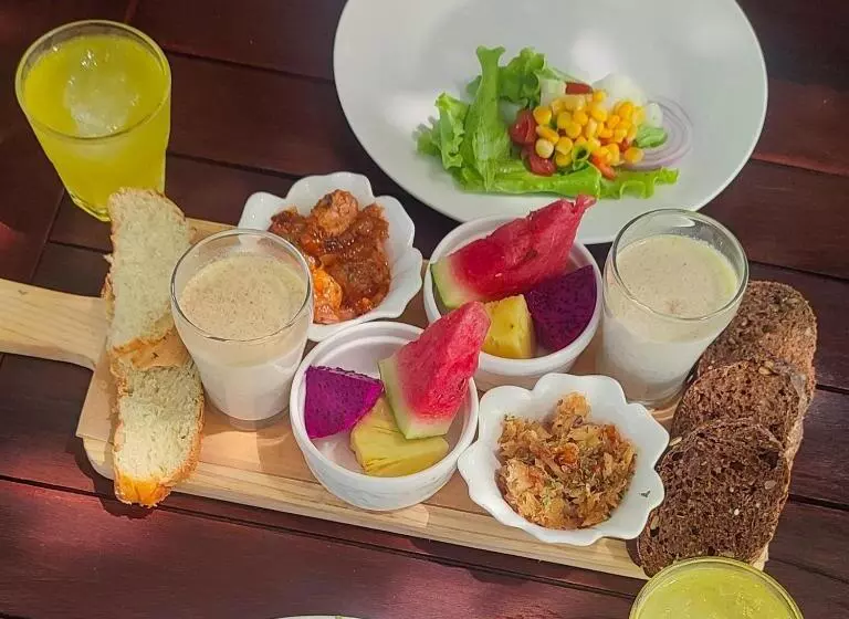 هتل Houttuyn Wellness River Resort