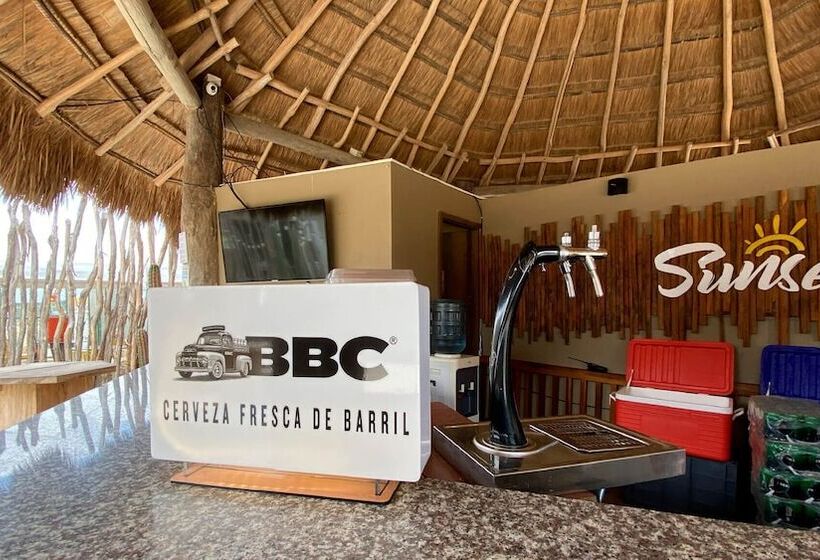 호텔 On Vacation Wayira Beach