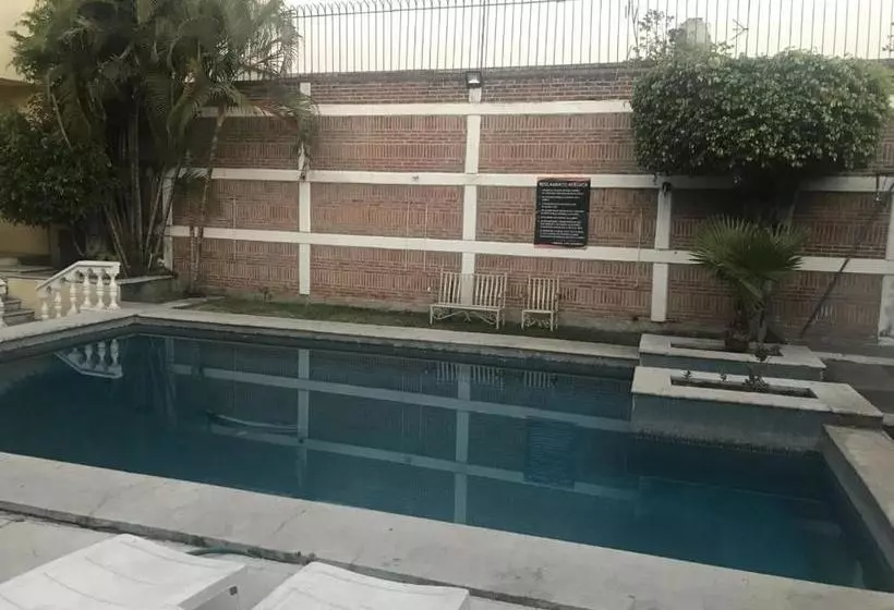 Hotelli Posada Montserrat