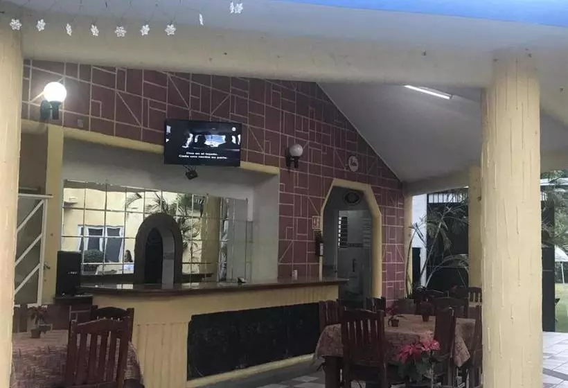 Hotelli Posada Montserrat