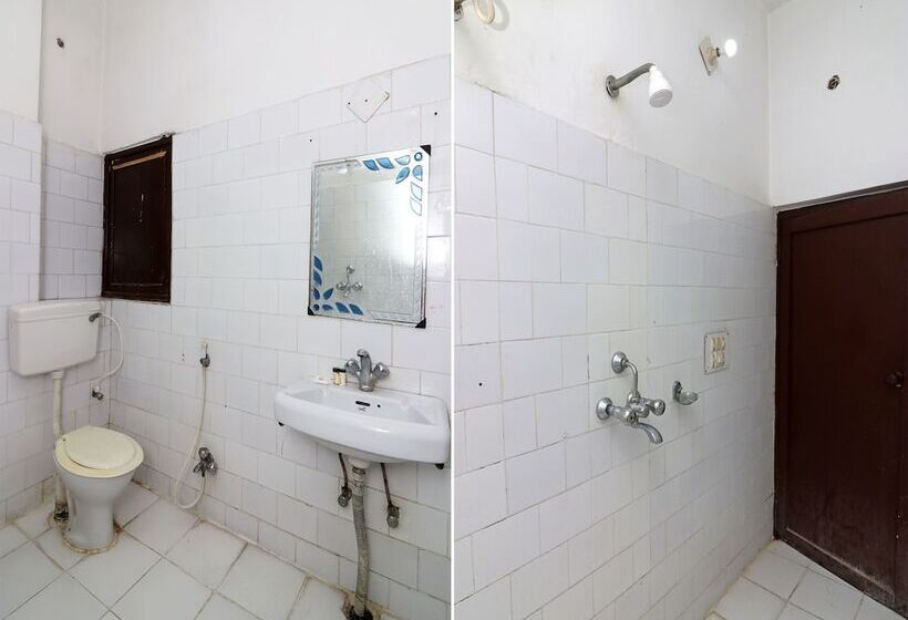 Oyo 16112 Hotel Uruvela International