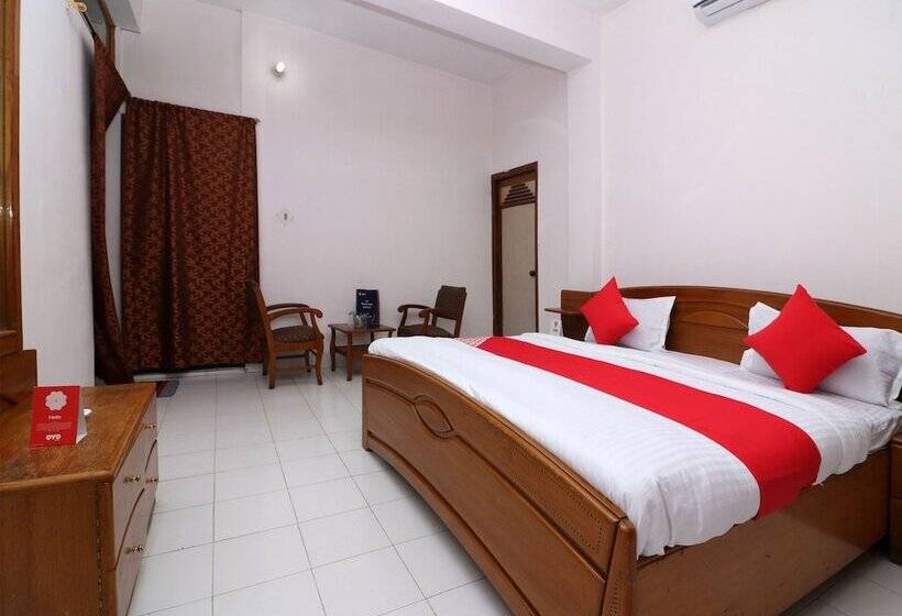 Oyo 16112 Hotel Uruvela International