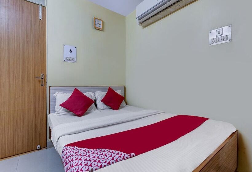 Oyo 4283 Hotel Satguru