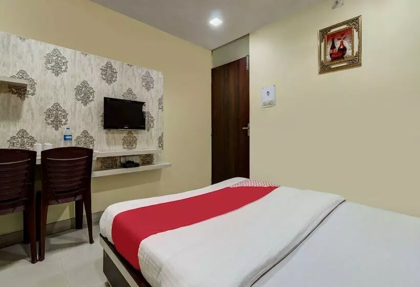 Oyo 4283 Hotel Satguru