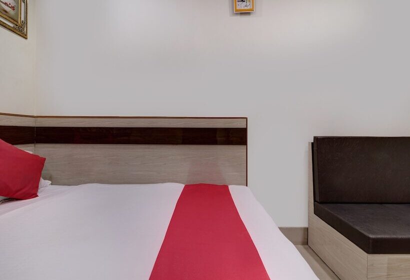 Oyo 4283 Hotel Satguru