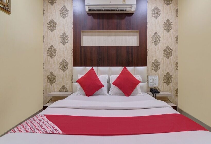 Oyo 4283 Hotel Satguru