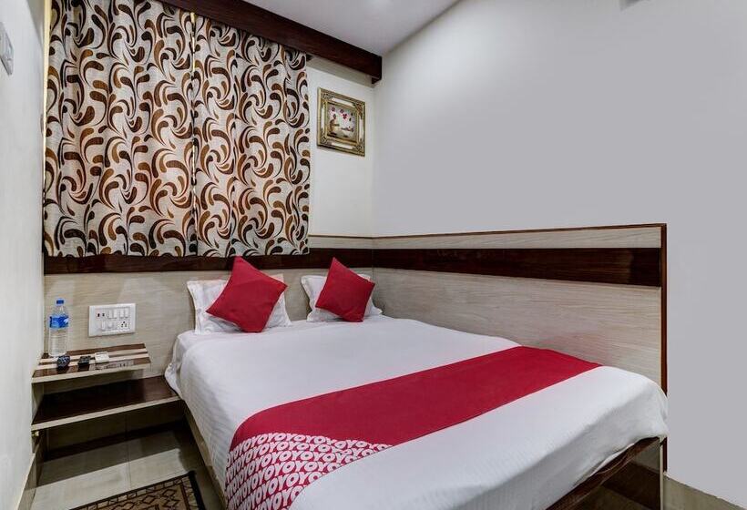 Oyo 4283 Hotel Satguru