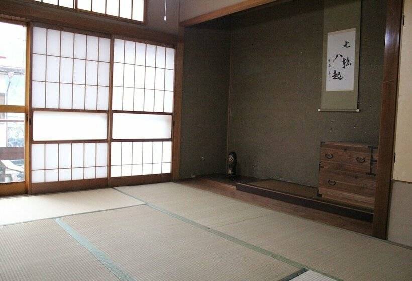 ペンション Tabiyado Okamura Seicho Ato