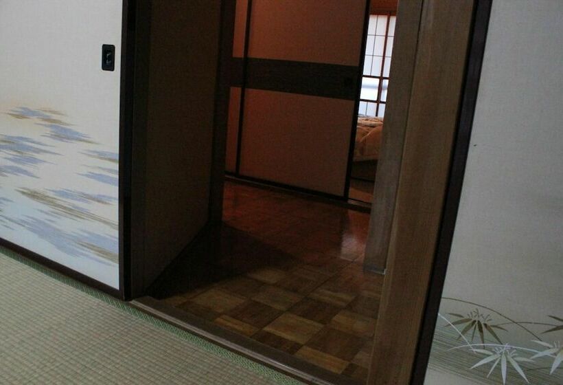 ペンション Tabiyado Okamura Seicho Ato