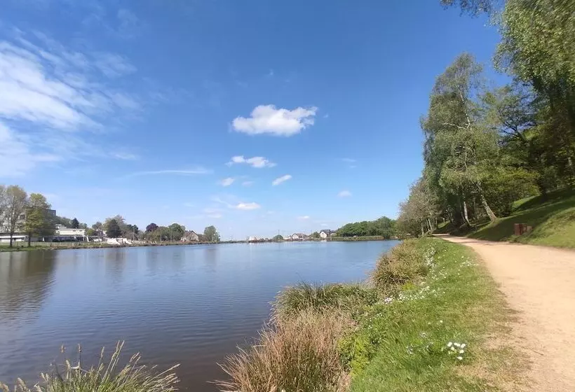 ホテル Hôtel Le Pommeil